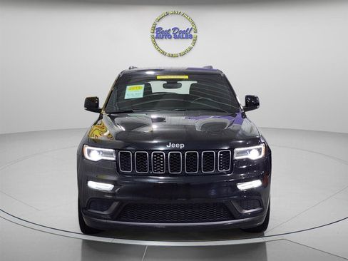 Used 2019 Jeep Grand Cherokee Limited X image 2
