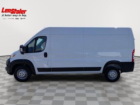 Used 2023 RAM ProMaster 2500 image 2