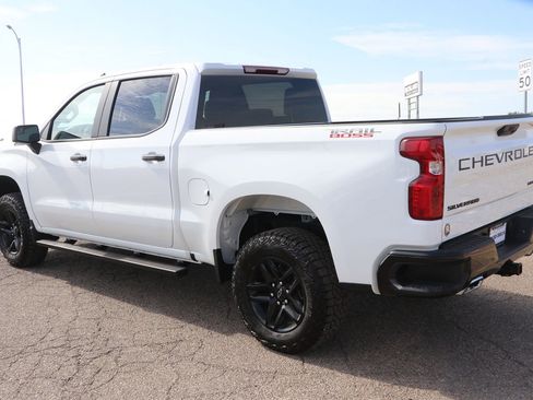 New 2026 Chevrolet Silverado 1500 Custom Trail Boss w/ LPO, Dark Essentials Package image 5