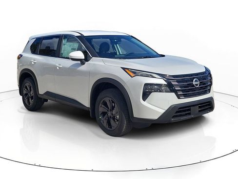 New 2026 Nissan Rogue SV image 1