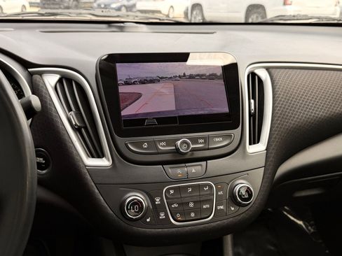 Used 2023 Chevrolet Malibu LT w/ Redline Edition FWD image 31