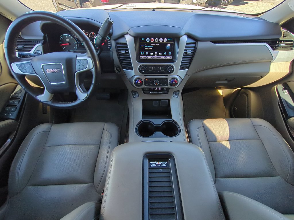 Used 2017 GMC Yukon SLT w/ Open Road Package RWD image 17