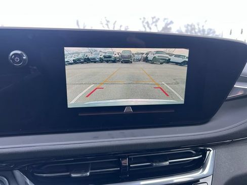 New 2026 Buick Envista Sport Touring FWD image 19