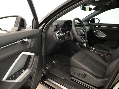 New 2025 Audi Q3 2.0T Premium image 14