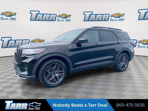 Used 2025 Ford Explorer ST-Line w/ ST-Line Street Pack AWD/4WD image 1