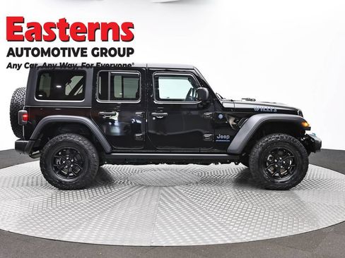 Used 2024 Jeep Wrangler Unlimited AWD/4WD image 4