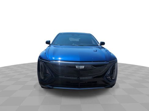 New 2025 Cadillac Lyriq Sport image 3