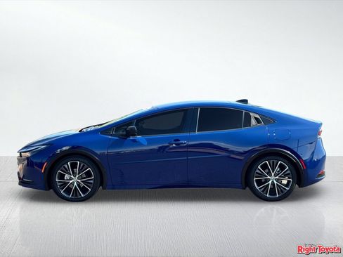 Certified 2024 Toyota Prius Limited w/ Limited Premium Package FWD image 4