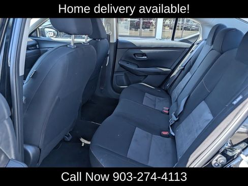 Used 2025 Nissan Sentra SR FWD image 28