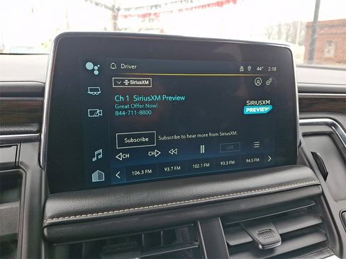 Used 2023 Chevrolet Suburban Premier image 19