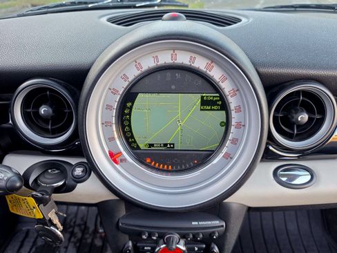 Used 2012 MINI Cooper Clubman S FWD image 12