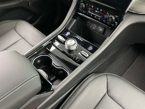 New 2025 Jeep Grand Cherokee L Overland image 20