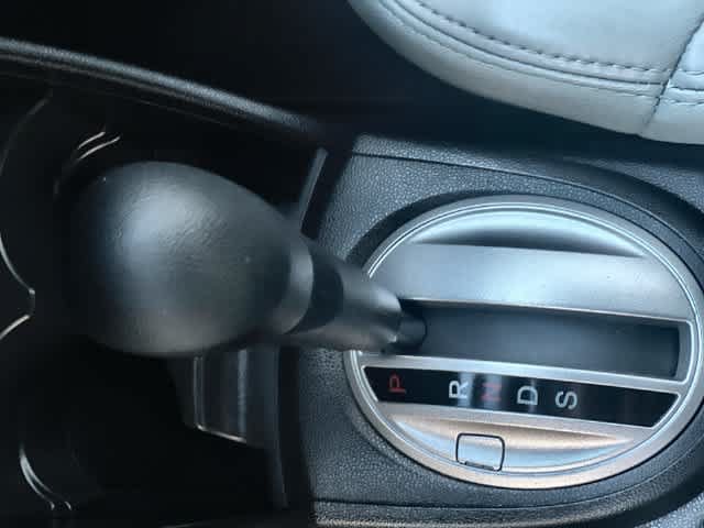 Used 2011 Honda Fit Sport image 16