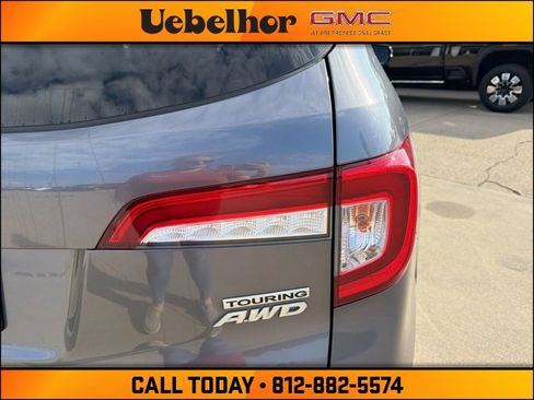 Used 2021 Honda Pilot Touring image 11