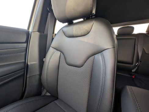 New 2026 Jeep Compass Latitude image 13