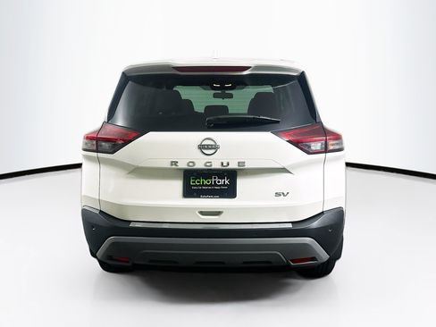Used 2023 Nissan Rogue SV FWD image 7