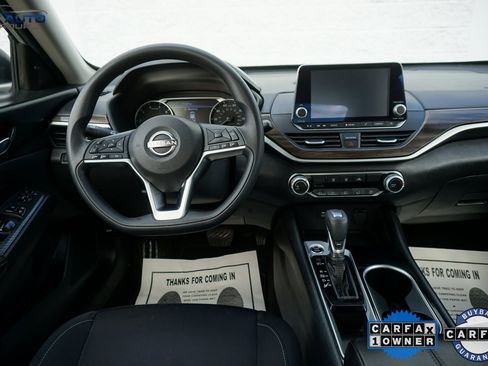 Used 2024 Nissan Altima 2.5 SV image 27
