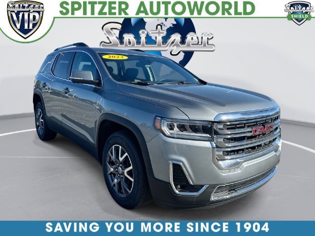 Used 2023 GMC Acadia SLT w/ Technology Package FWD image 1