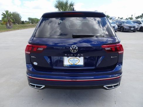 Used 2023 Volkswagen Tiguan SEL R-Line image 5