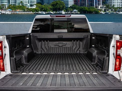 Used 2024 Chevrolet Silverado 1500 LTZ w/ LTZ Convenience Package II image 9