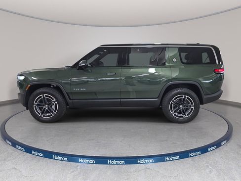 Used 2026 Rivian R1S Adventure AWD/4WD image 11