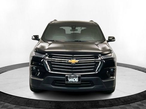 Used 2023 Chevrolet Traverse LT image 8