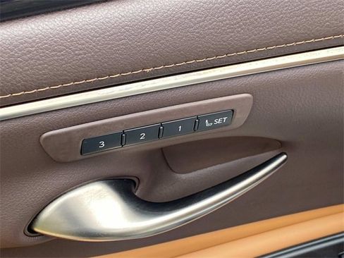 Used 2019 Lexus ES 350 w/ Premium Package image 14