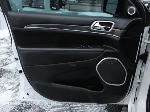 Used 2020 Jeep Grand Cherokee SRT w/ Trailer Tow Group IV image 12