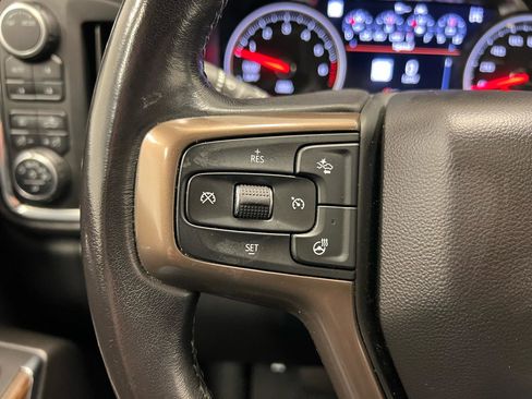Used 2020 Chevrolet Silverado 1500 High Country AWD/4WD image 29