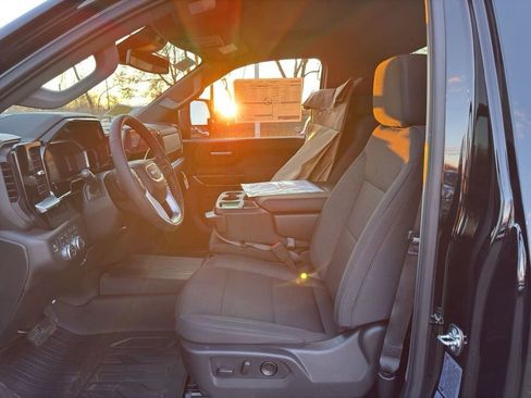 New 2026 GMC Sierra 3500 SLE w/ SLE Convenience Package image 16