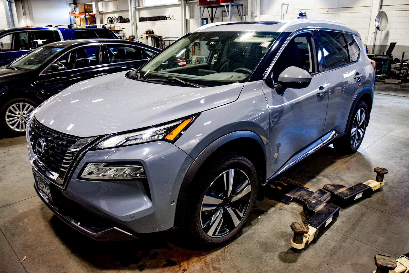 Used 2023 Nissan Rogue SL w/ SL Premium Package AWD/4WD image 13