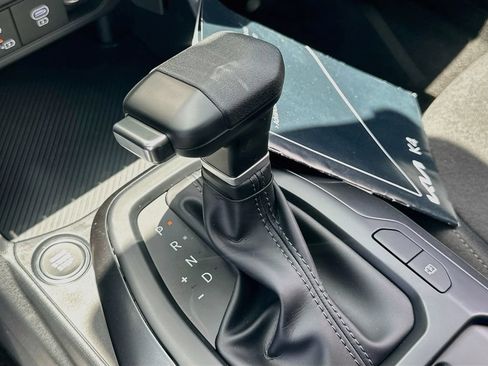 New 2026 Kia K4 FWD image 16
