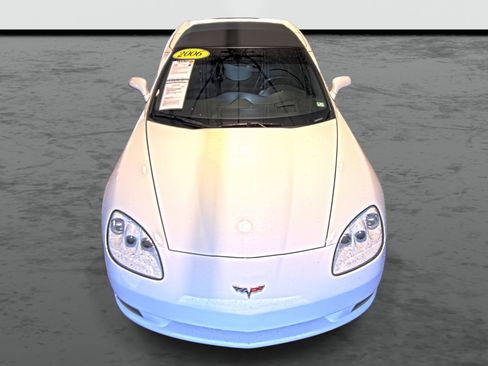 Used 2006 Chevrolet Corvette Convertible w/ Preferred Equipment Group image 6