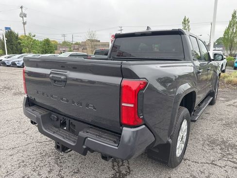 New 2026 Toyota Tacoma SR5 AWD/4WD image 12