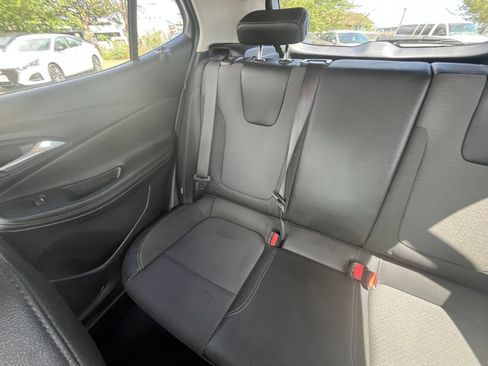 Used 2025 Buick Encore GX Preferred FWD image 36