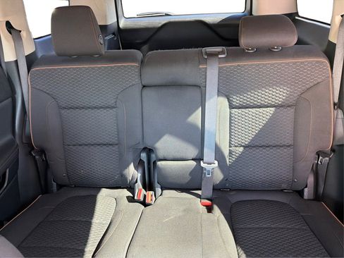 Used 2017 GMC Acadia SLE w/ Driver Alert Package I AWD/4WD image 12