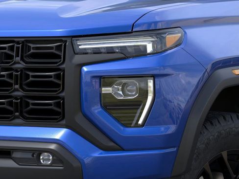 New 2025 GMC Canyon Elevation w/ Convenience Package image 10