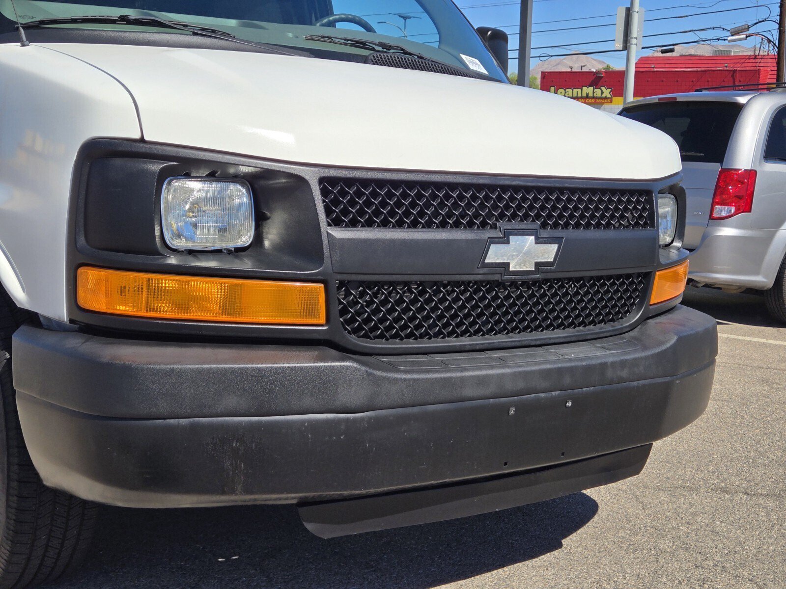 Used 2012 Chevrolet Express 2500 w/ Cold Climate Package RWD image 5