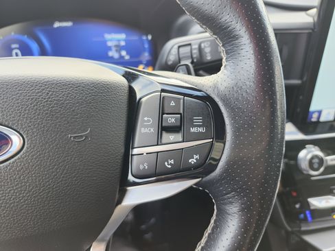 Used 2022 Ford Explorer ST w/ Equipment Group 401A AWD/4WD image 39