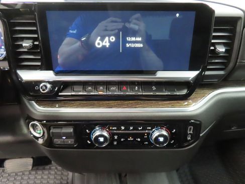 Used 2023 GMC Sierra 1500 Elevation AWD/4WD image 13