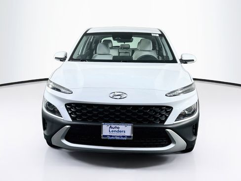 Used 2023 Hyundai Kona SE AWD/4WD image 2