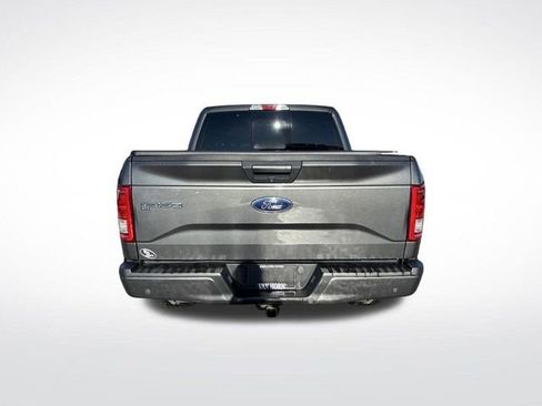 Used 2016 Ford F150 XLT w/ Equipment Group 302A Luxury image 12