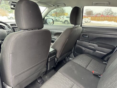 Used 2022 Mitsubishi Outlander Sport LE image 31