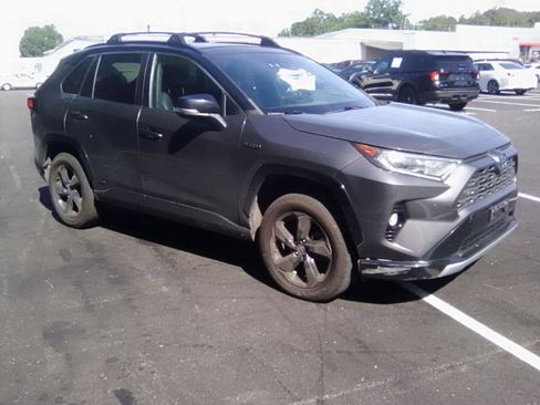 Used 2021 Toyota RAV4 XSE AWD/4WD image 1