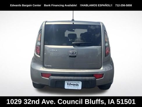 Used 2011 Kia Soul + FWD image 7