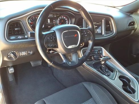 Used 2021 Dodge Challenger SXT image 13