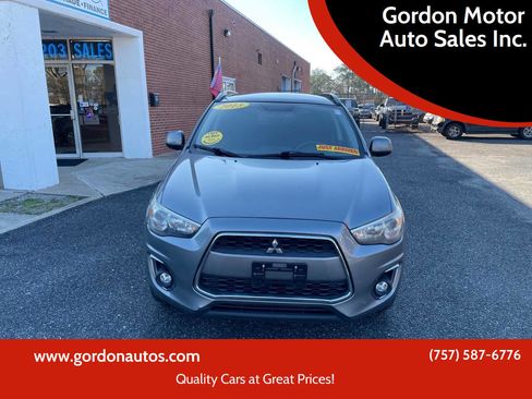 Used 2013 Mitsubishi Outlander Sport SE image 1