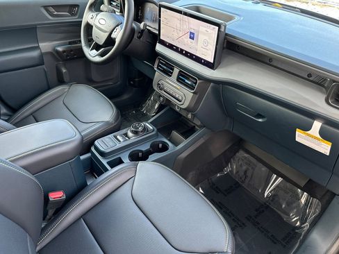 New 2026 Ford Maverick Lobo image 14