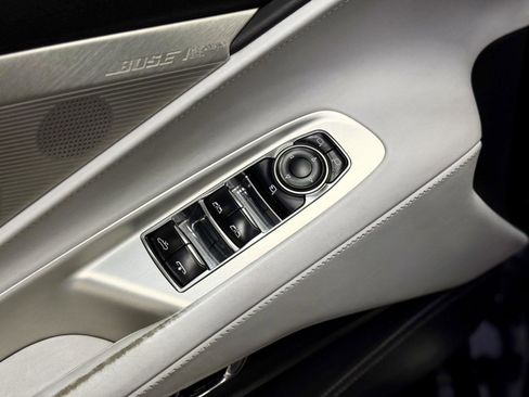 Used 2020 Chevrolet Corvette Stingray Premium Conv w/ 3LT Preferred Equipment Group image 12