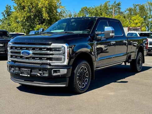 Used 2024 Ford F250 Platinum image 7